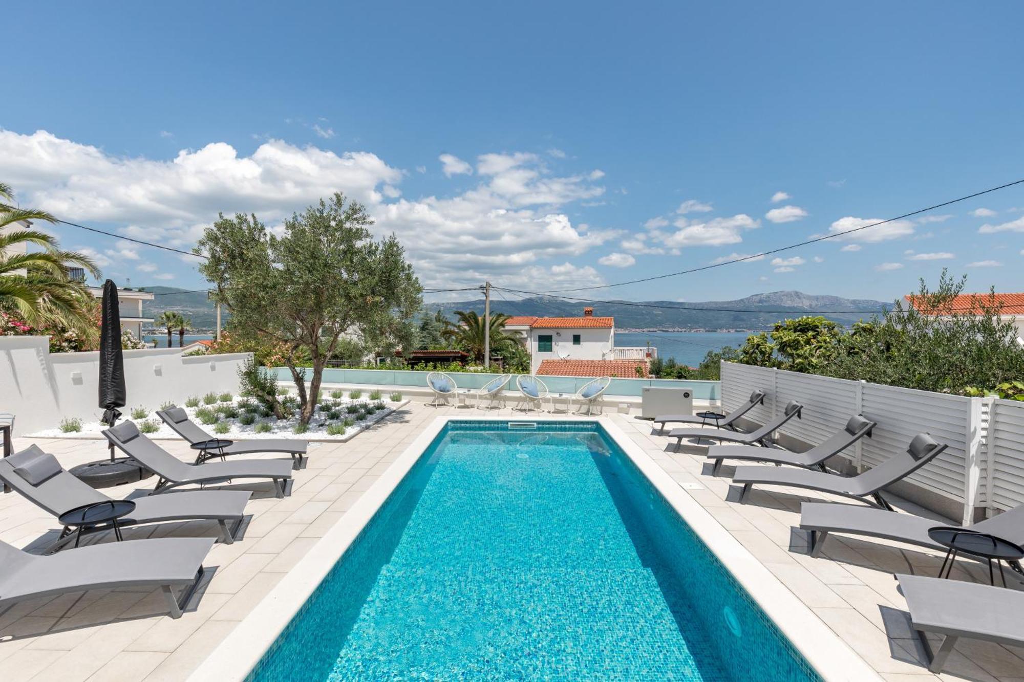 Apartments Marina Trogir Buitenkant foto