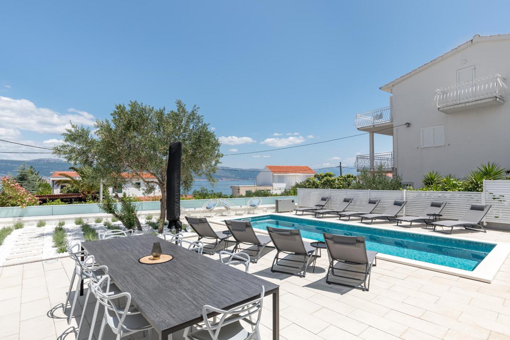 Apartments Marina Trogir Buitenkant foto