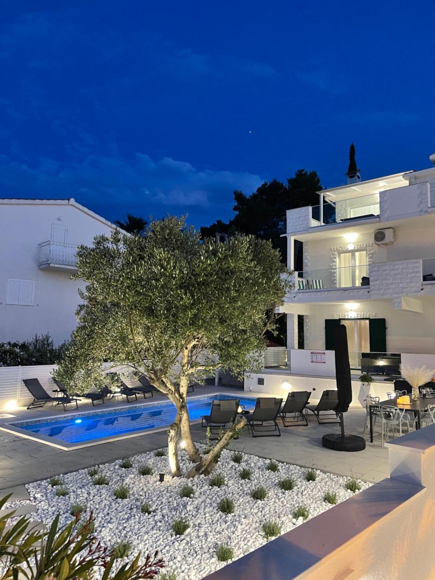 Apartments Marina Trogir Buitenkant foto